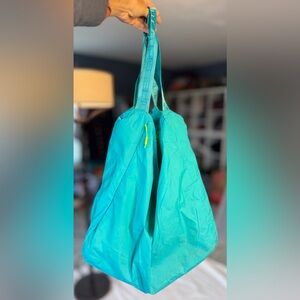 MPG ACTIVEWEAR Nylon Slouch Bag with Pockets